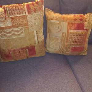 Throw pillows